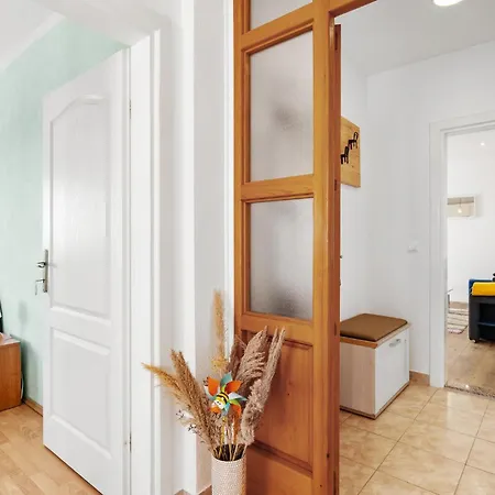 2 Bedroom Stunning In * Skradin